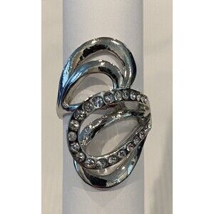Silver tone ring with  crystal Rhinestones. Size  19